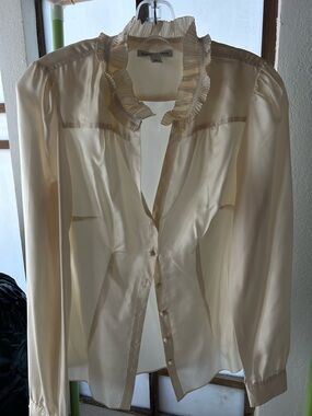 Banana Republic Cream Ruffled Collar Silk Blouse